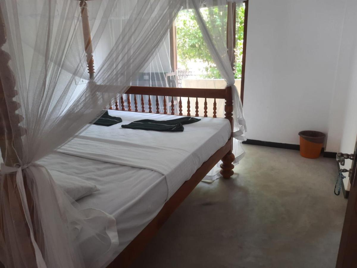 Bluefin Place To Stay Унаватуна Екстер'єр фото